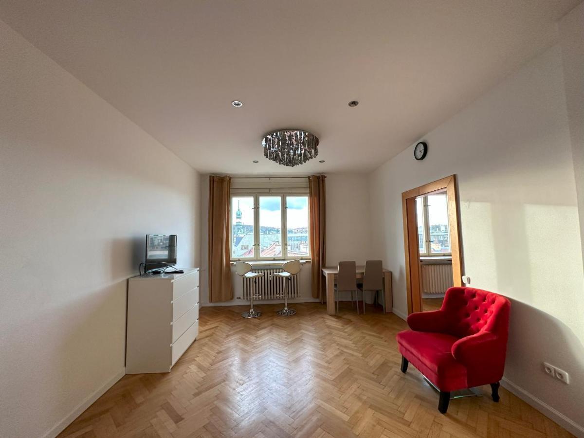 Castle View Apartments. Old Town Prag Exteriör bild